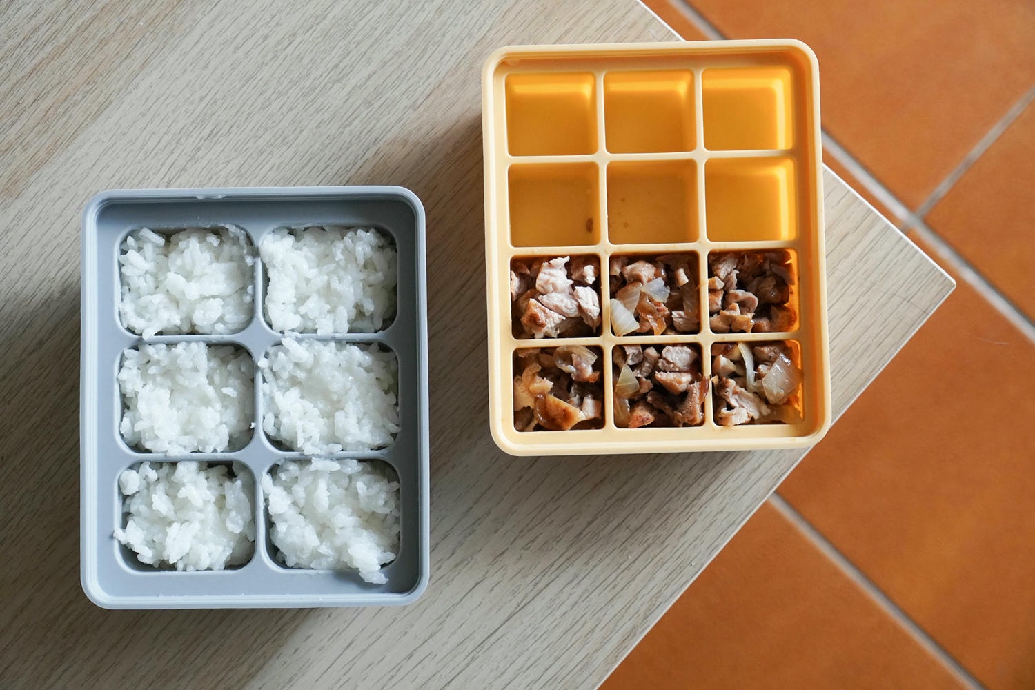 育兒|副食品階段的好幫手,Moyuum餐具/分裝盒/固齒器咬咬棒 - 第4張圖