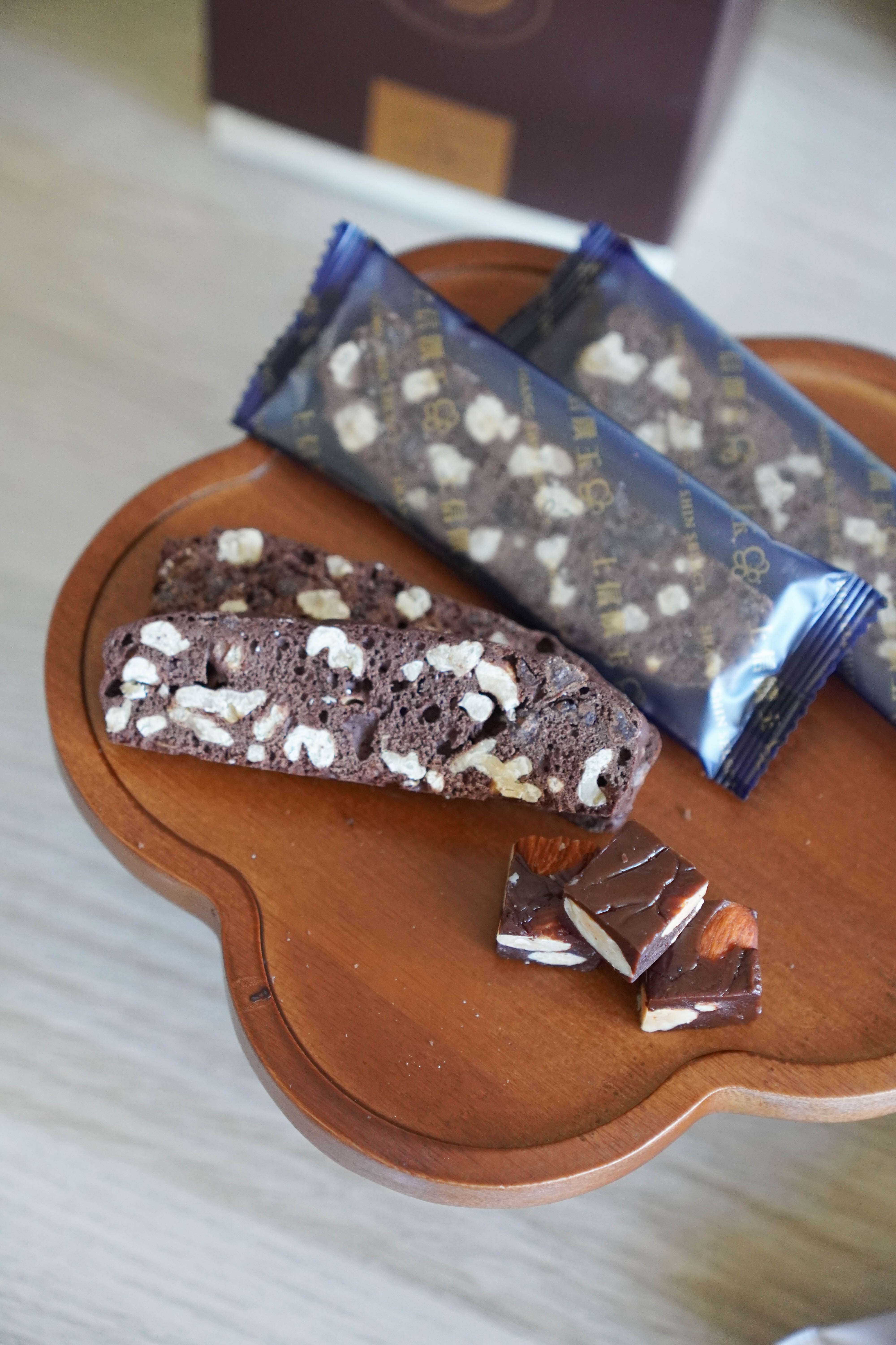 甜點|可可嘉年華,甜蜜熟成的大人系甜點,上信饌玉堅果豆塔禮盒 - 第9張圖